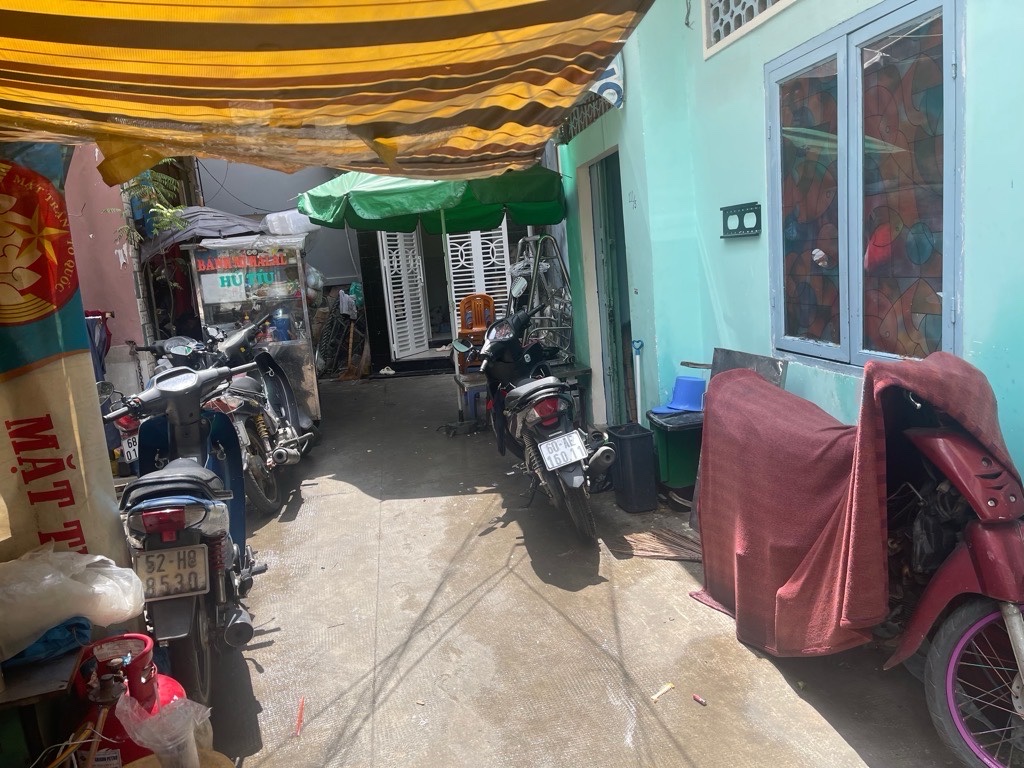 BÁN NHÀ HUỲNH VĂN BÁNH,PHÚ NHUẬN-30m²-3x10-CHỈ 3.4 TỶ