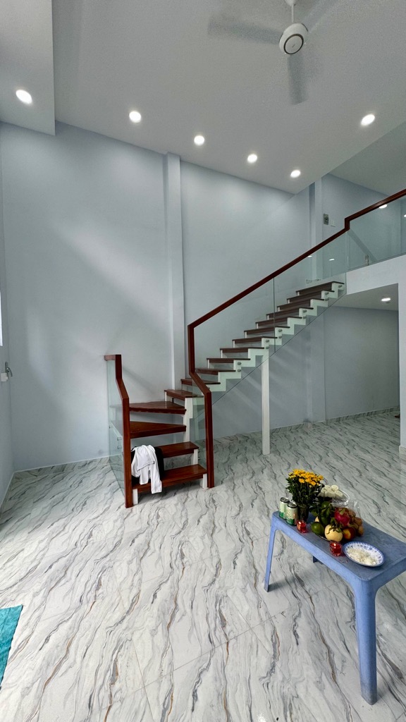 Bán Nhà Tân Hòa Đông, Phường Bình Trị Đông, Quận Bình Tân. DT 66m2 x 2 tầng (5.1 x 16). Giá 4.4 Tỷ TL.