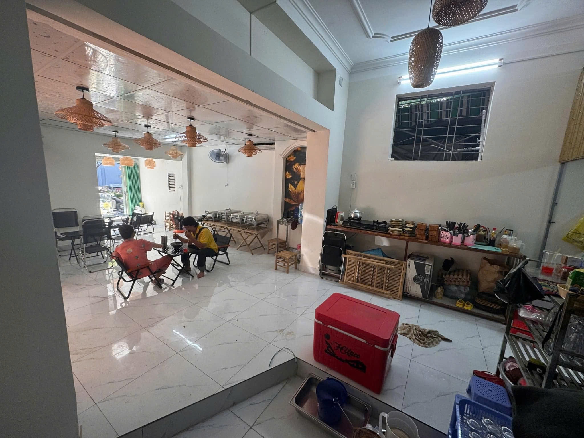 Cho thuê mặt bằng mặt tiền đẹp tại quận 3