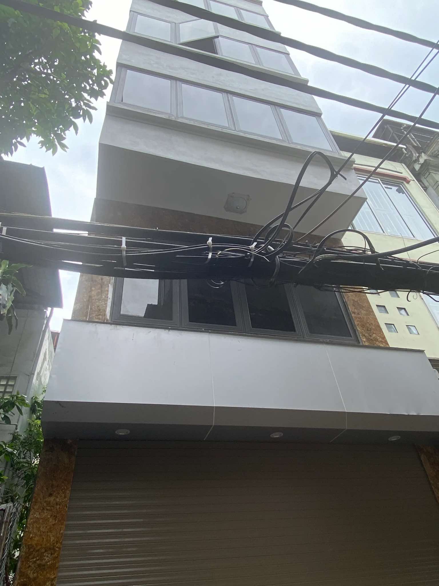 Hót! bán căn siêu đẹp Nguyễn Văn Cừ 7 tầng 4m mặt tiền giá nhỉnh 11 tỷ, thang máy, gara ô tô