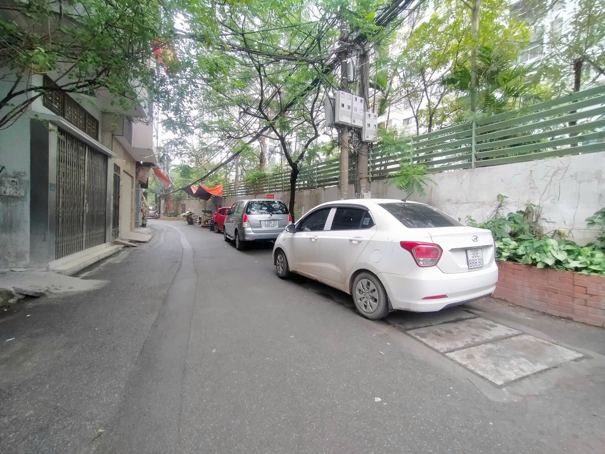 Biệt Thự VIP K7 Ciputra, Tây Hồ, 331m2 6T Thang máy, MT 12m, Hoàn thiện đẹp, Chỉ 120 Tỷ