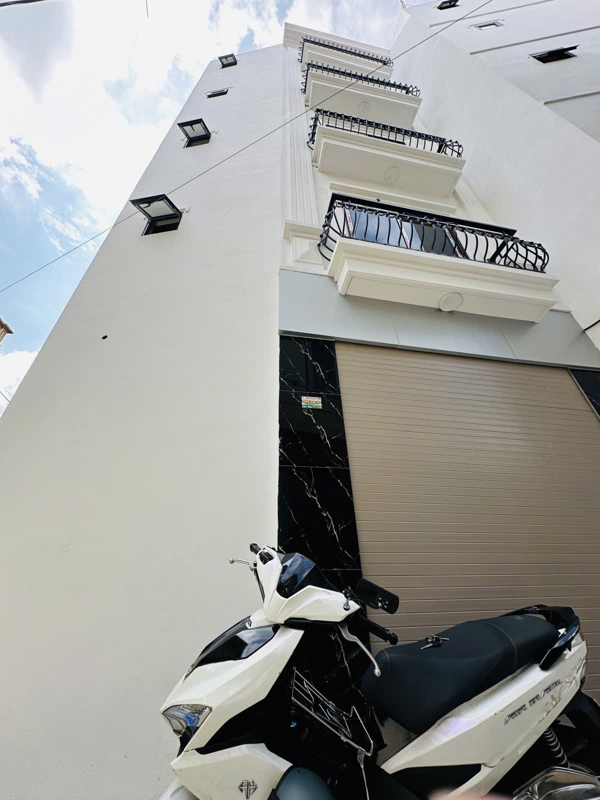 Bán đất trung tâm Trâu Quỳ,mặt phố chợ Cửu Việt 77m2 mt 6m Kinh doanh đỉnh.0982852808