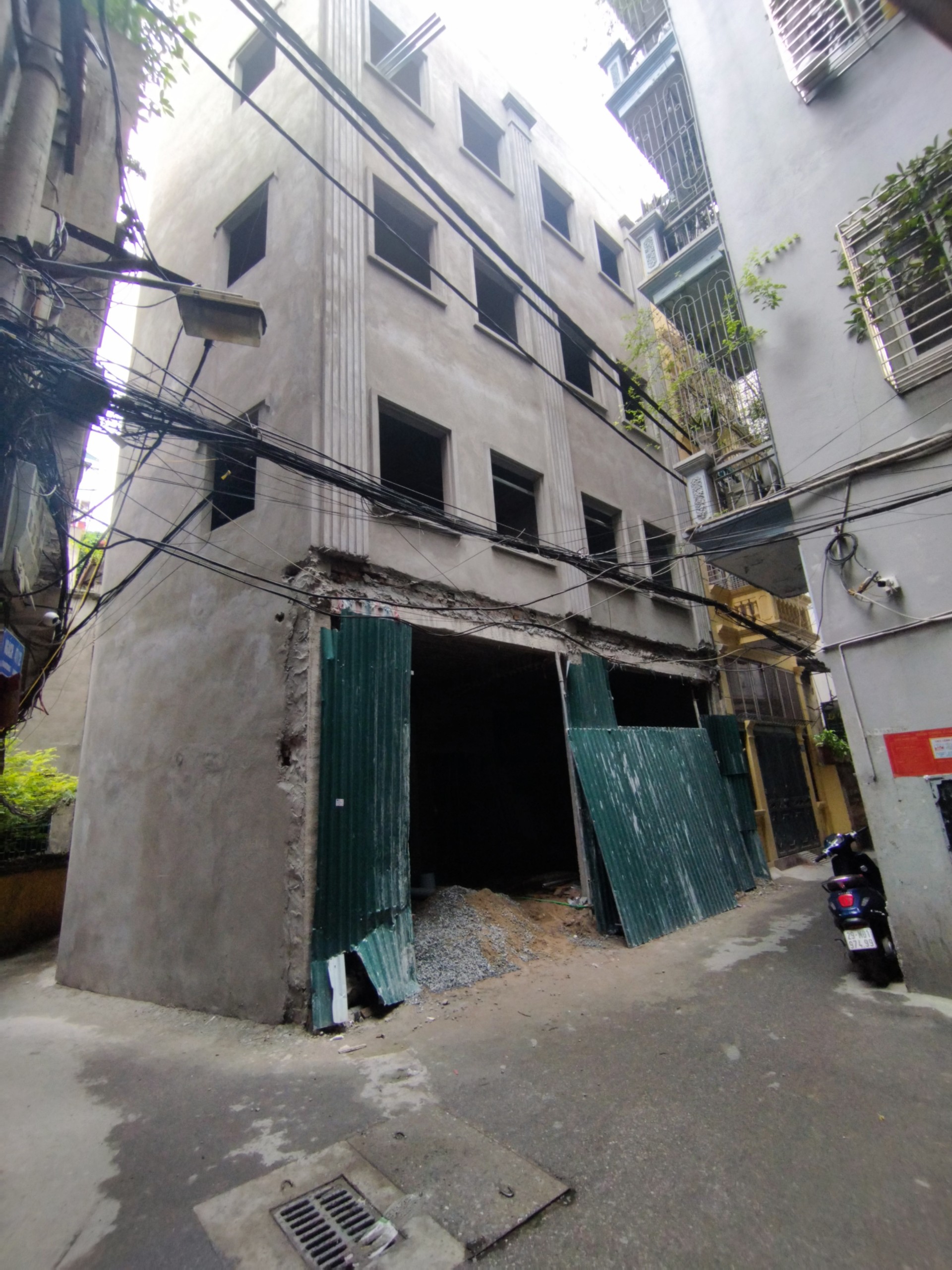 BÁN NHÀ NGÃ TƯ SỞ, 55M2, 6 TẦNG, MT 6,2M, THANG MÁY, Ô TÔ, GIÁ 8.9 TỶ, THUÊ 50TR