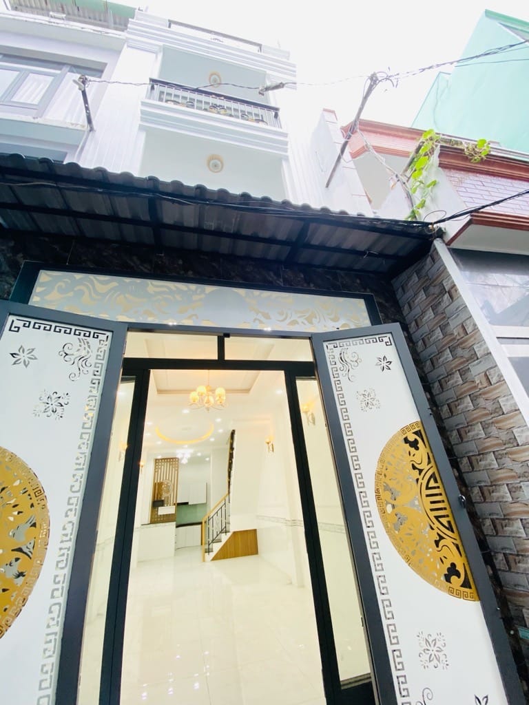 Nhà mới 4 tầng - Hẻm thông Hưng Phú - Phường 9 - Quận 8 giáp Quận 5 - Giá 5 tỷ 500 (thương lượng)