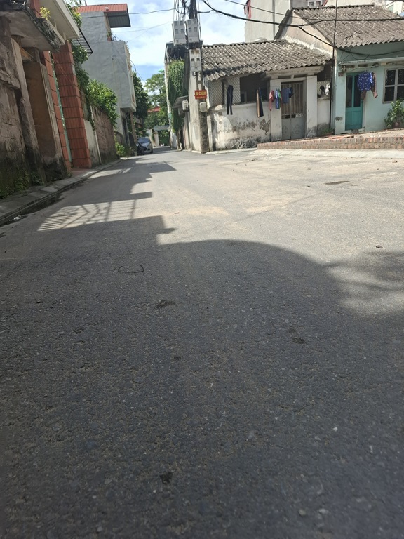 Bán đất tổ 13 TT Đông Anh 38m x 5,55m oto tránh, thông, lô góc, chỉ nhỉnh 3 tỷ LH: 0936123469