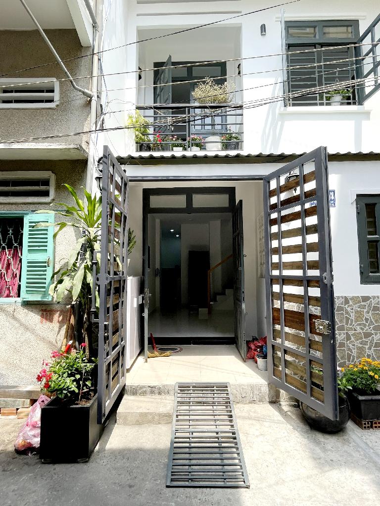 CHỦ GẤP BÁN HẠ 350. GIÁ CHÀO MỚI 6.2 TỶ , SIÊU PHẨM - 55M2 - HẺM BA GÁC THÔNG - NGANG 5.5 DÀI 10 - 2 TẦNG - CÁCH VÀI