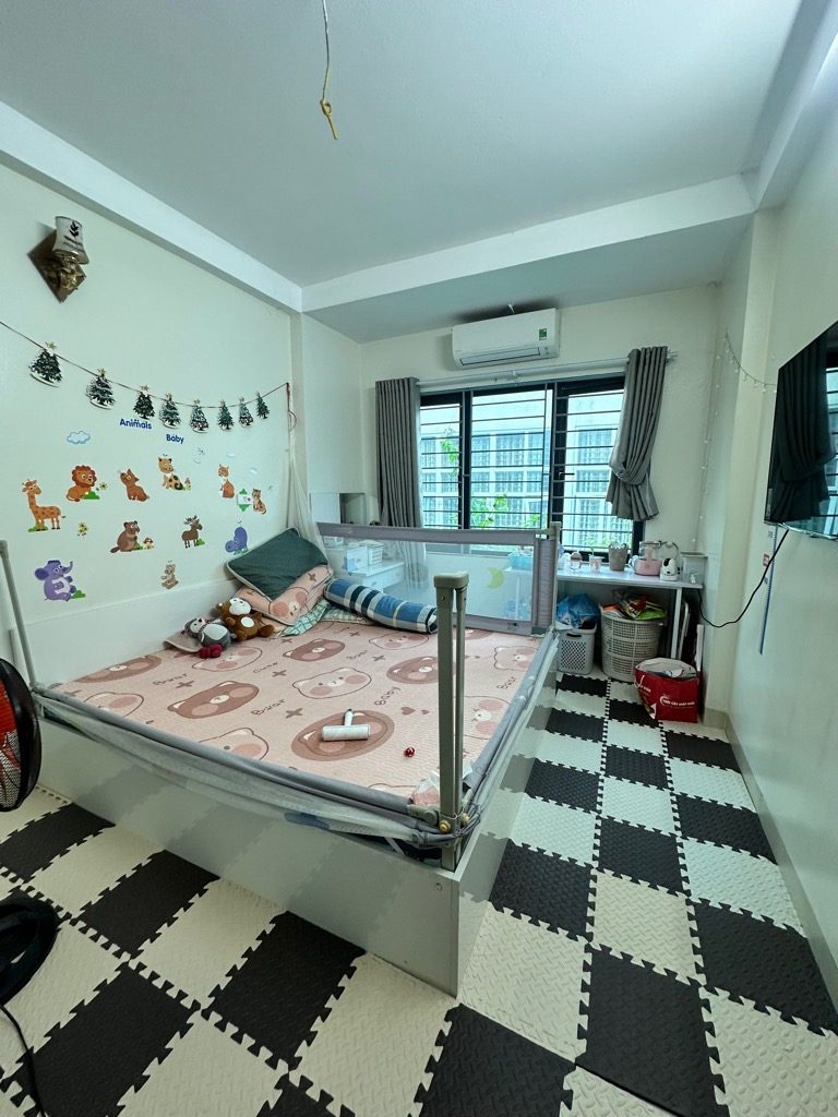 Bán nhà Văn Yên 30m2 5 tầng,Hàng xóm KĐT Văn Quán, ngõ nông 6.7 tỷ.