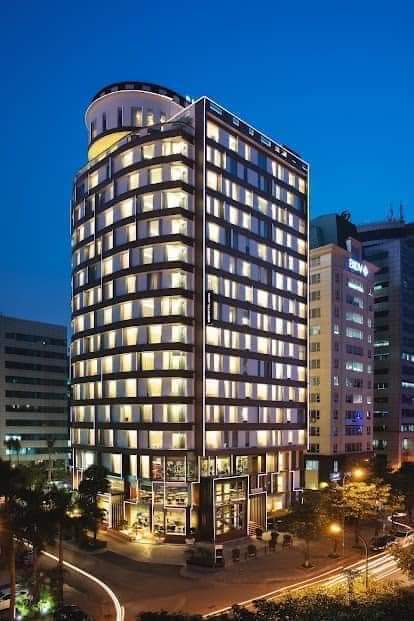 CHUYỂN NHƯỢNG KHÁCH SẠN 4*NOVOTEL SUITES - 160 PHÒNG 18 TẦNG NHỈNH 600TRIỆU/M2