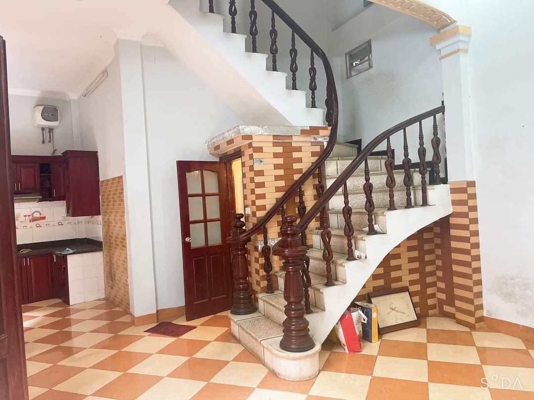 BÁN NHÀ XÃ ĐÀN 60M2 MẶT TIỀN 6M GIÁ 7,5 TỶ