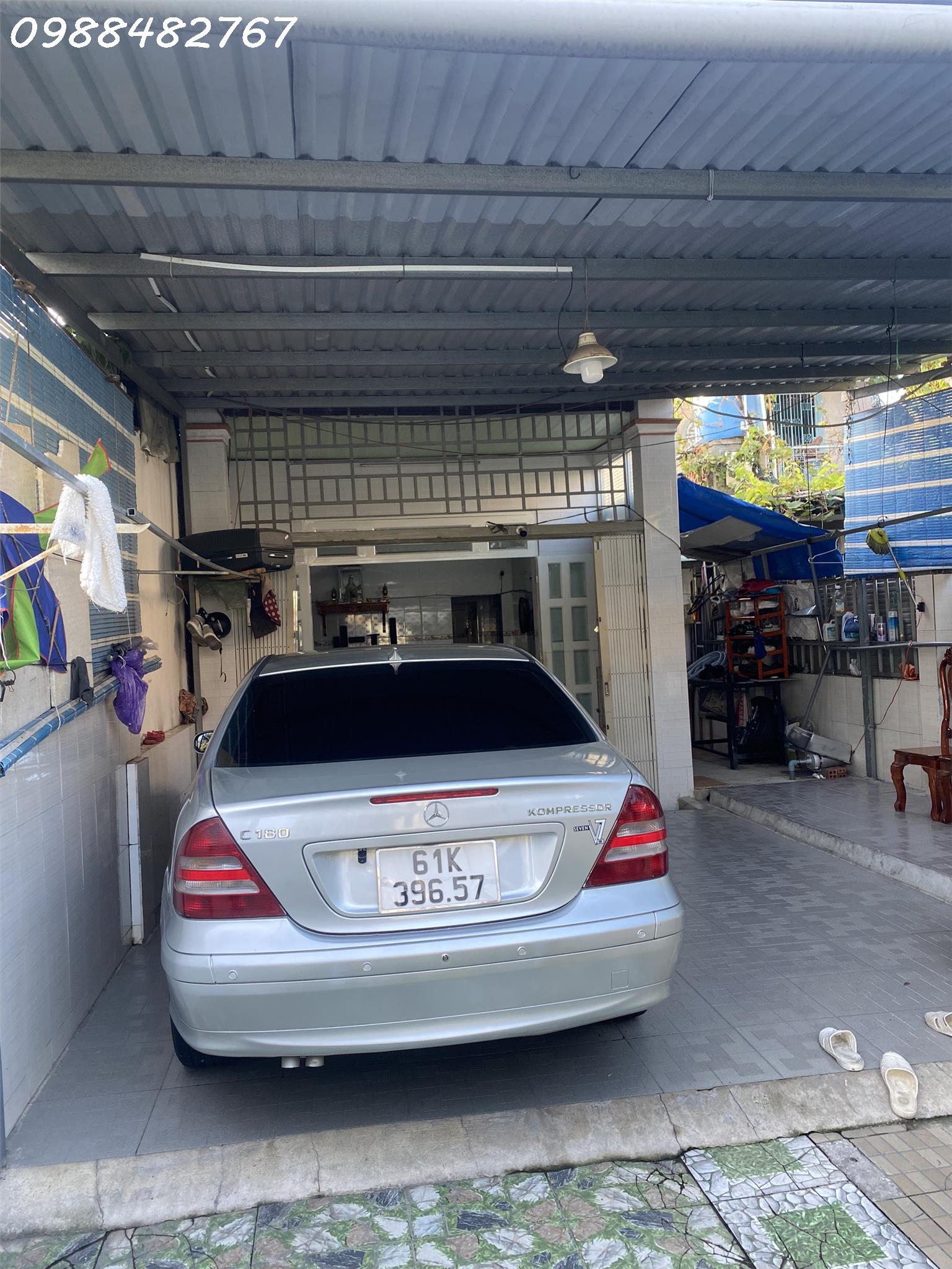 HÓT HÓT HÓT CẦN BÁN NHÀ CẤP 4 TẠI THÀNH PHỒ THỦ DẦU MỘT - TỈNH BÌNH DƯƠNG