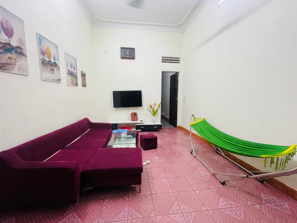 BÁN NHÀ 60M2 KHU PHÂN LÔ QUÂN ĐỘI 918, VỈA HÈ KINH DOANH,Ô TÔ TRÁNH VÀO NHÀ, CẠNH SÂN GOLF