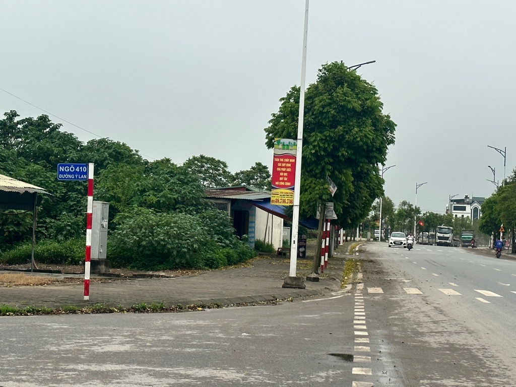 BÁN ĐẤT LÔ GÓC- PHÂN LÔ- ĐƯỜNG Ỷ LAN, 50M, CHỈ 3,1 TỶ.