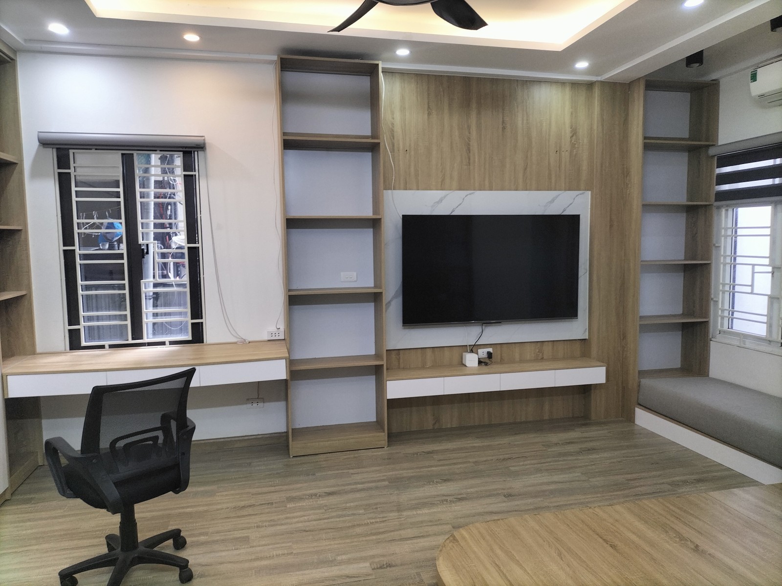 Căn góc, Đẹp ở ngay, Ba gác tránh SH, bán nhà Phương Mai-0946383428