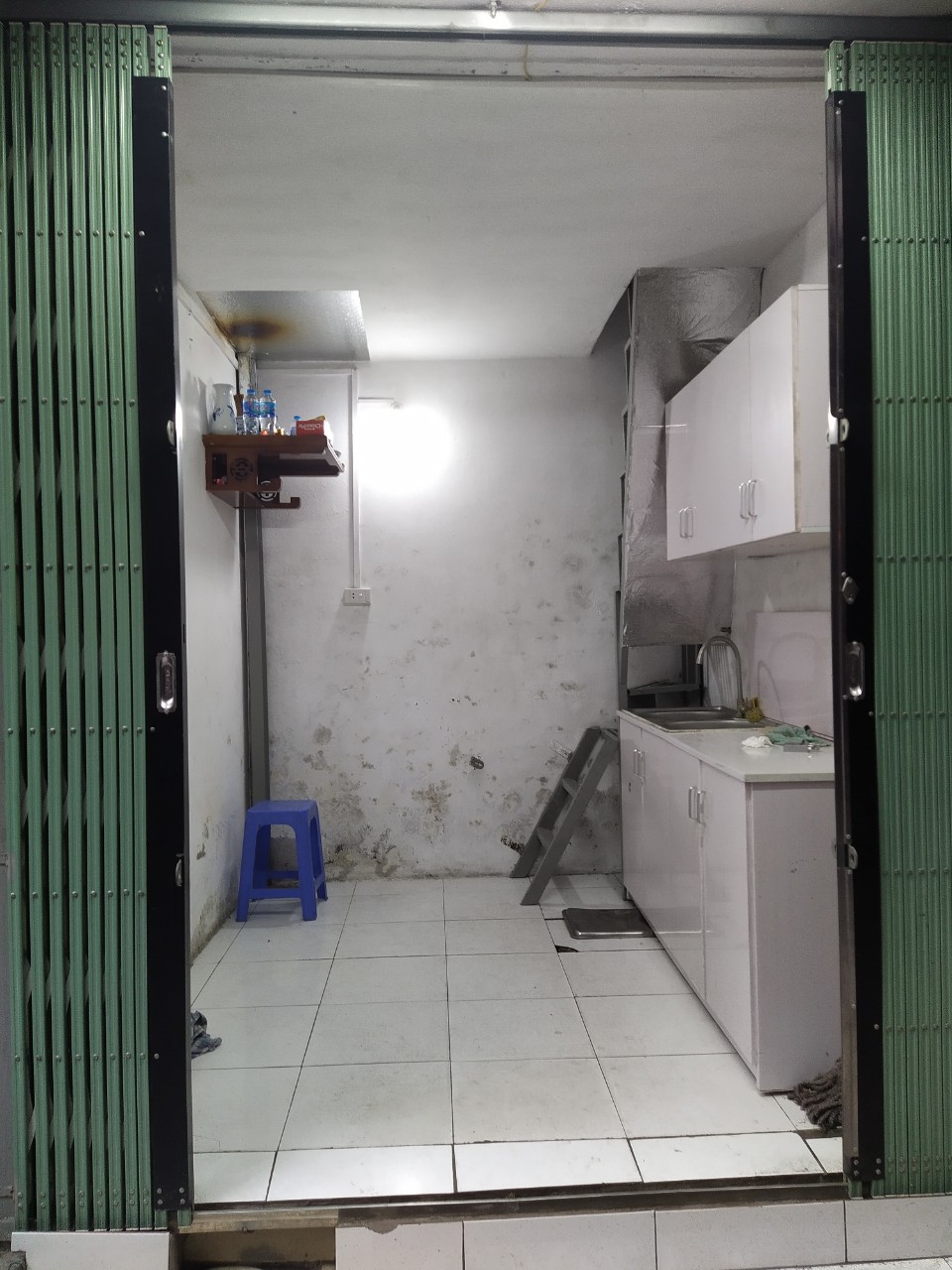 CHÍNH CHỦ CẦN BÁN NHÀ MẶT PHỐ BÙI NGỌC DƯƠNG, 3 TẦNG, 2 NGỦ, MẶT NGÕ Ô TÔ KINH DOANH.