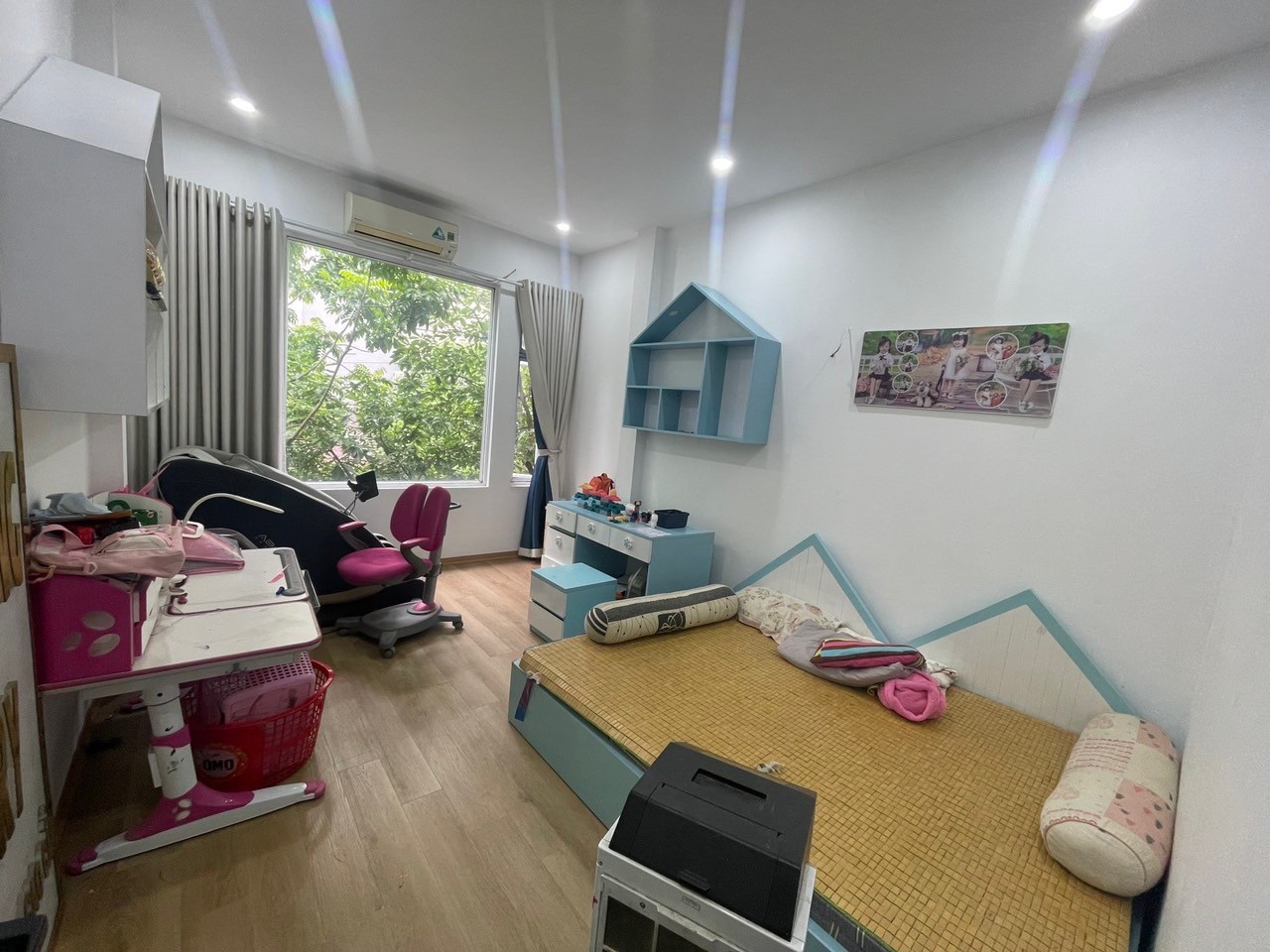 Căn góc, Ô tô 35m, Dân xây 3 năm, PHỐ Đoàn Thị Điểm-0989311985