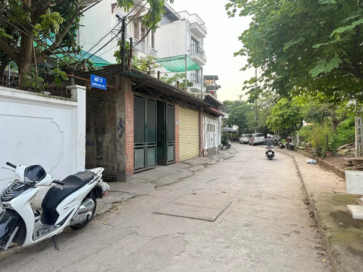 Bán Siêu phẩm Ngọc Thuỵ Long Biên, 40m2 MT7m, nhỉnh 4 tỷ