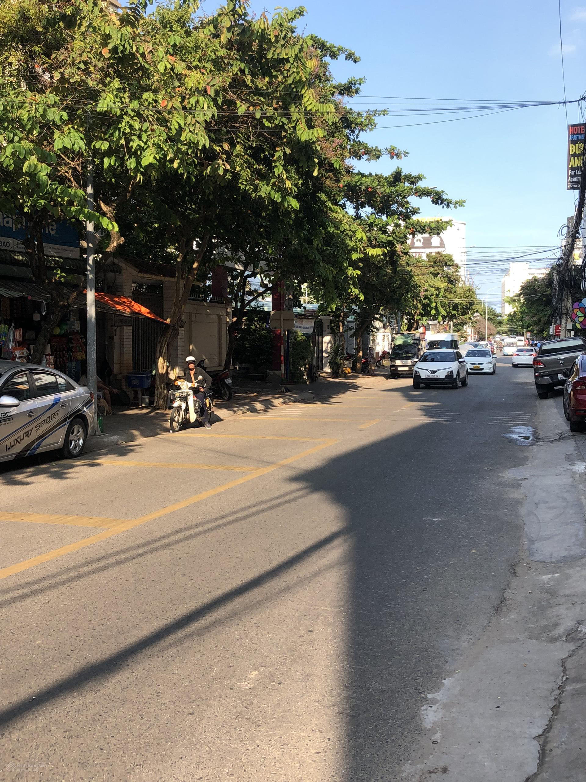 BÁN LÔ ĐẤT FULL THỔ CƯ DT: 291M2 MẶT TIỀN ĐƯỜNG PHAN CHU TRINH PHƯỜNG 2