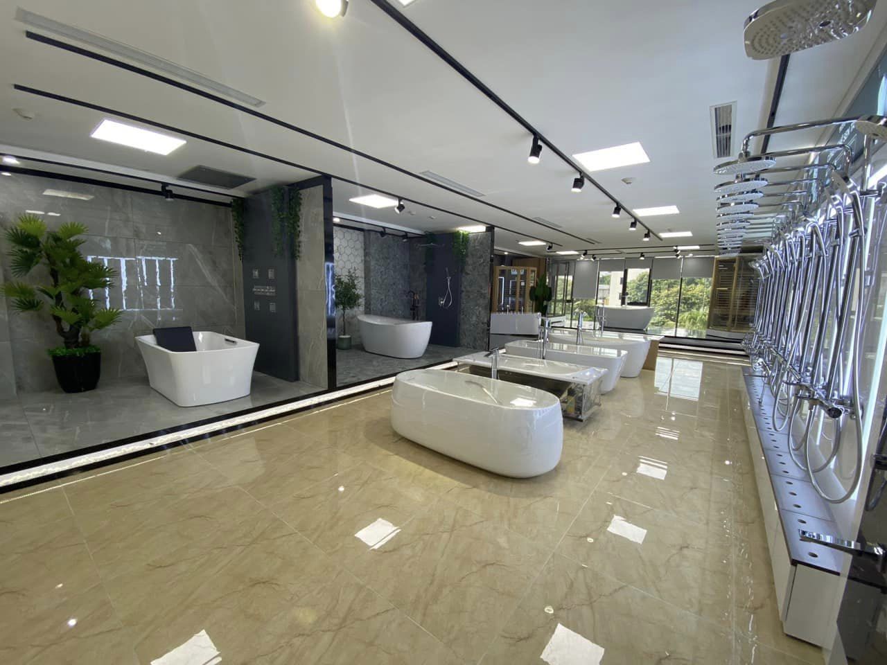 Bán nhà 10 tầng chính chủ mặt phố Duy Tân Cầu Giấy 2 thoáng.