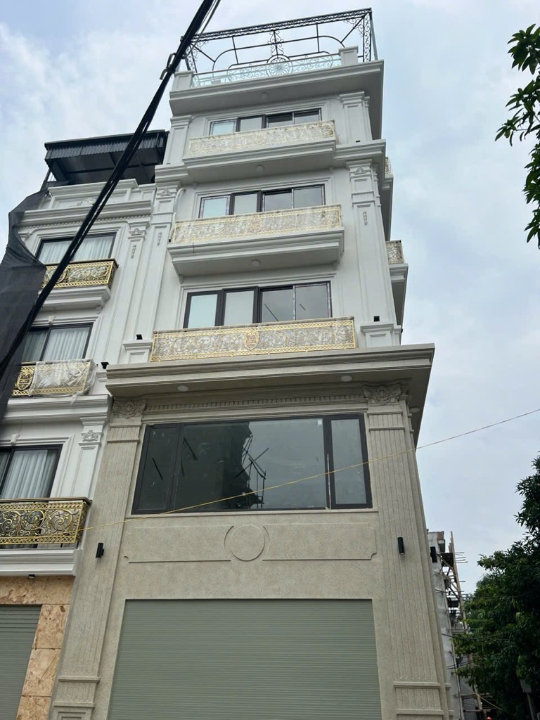 BÁN NHÀ THẠCH BÀN 52M2, 6 TẦNG THANG MÁY, LÔ GÓC, Ô TÔ VÀO NHÀ, TRƯỚC NHÀ Ô TÔ TRÁNH