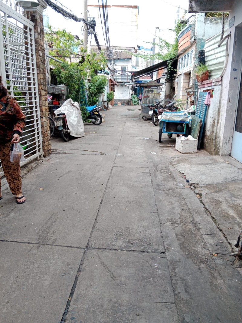 Bán nhà Xô Viết Nghệ Tĩnh P21, Bình Thạnh, 45m2, 2 tầng, nhà nát, chỉ 4 tỷ