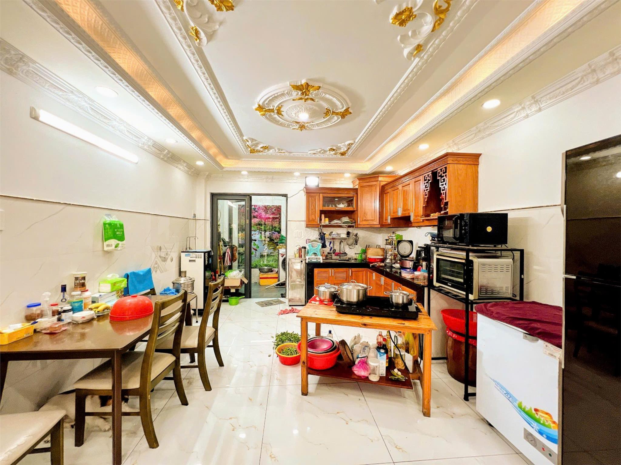 HẺM 8M GẦN BỆNH VIỆN BÌNH TÂN - 66m2 - NGANG 4M - 5 TẦNG BTCT - KHÔNG LỘ GIỚI - CHỈ NHỈNH 6 ĐỒNG