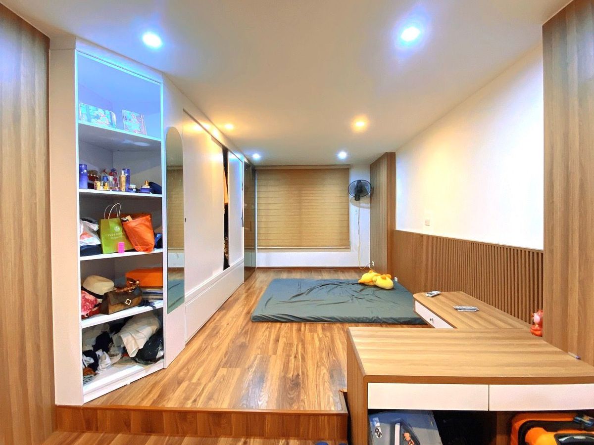 Bán nhà MP Minh Khai, 50m – 3T, kinh doanh, trung tâm, xây tòa nhà quá đỉnh, nhỉnh 10 tỷ
