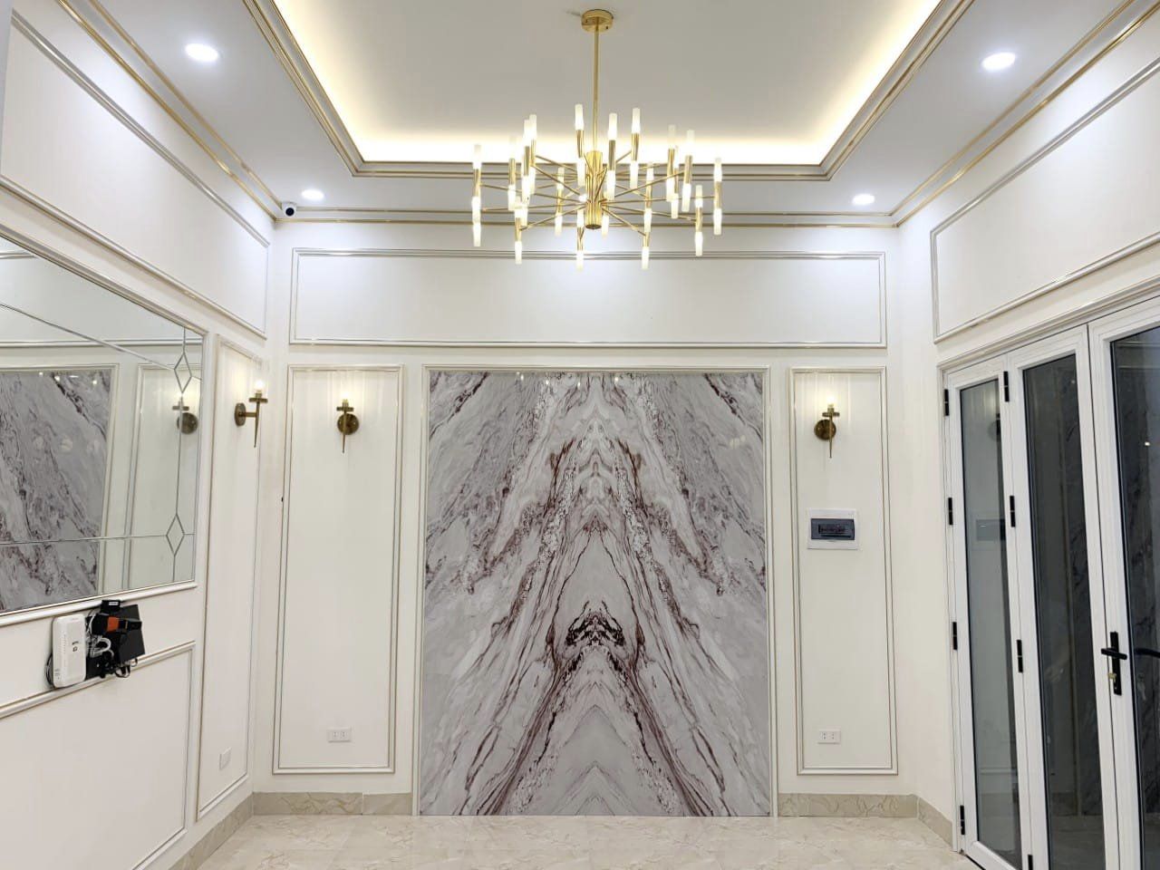 BÁN NHÀ MẶT NGÕ 15 TẠ QUANG BỬU, QUẬN HAI BÀ TRƯNG, DIỆN TÍCH 61M, MẶT TIỀN 4,5M, 5 TẦNG, GIÁ CHỈ 12 TỶ