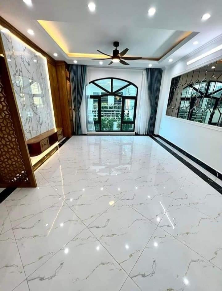 BÁN NHÀ MẶT NGÕ 30 TẠ QUANG BỬU, QUẬN HAI BÀ TRƯNG, DIỆN TÍCH 84M, MẶT TIỀN 5M, 6 TẦNG, GIÁ CHỈ 16 TỶ