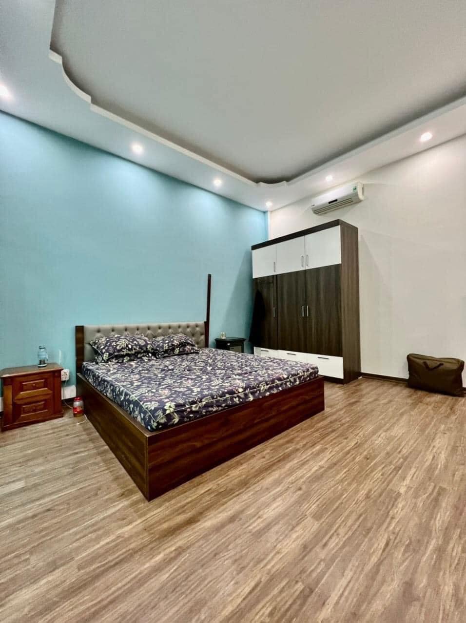 CỰC HIẾM - PHÂN LÔ KHUẤT DUY TIẾN- NGUYỄN XIỂN-DT 30M2-Ô TÔ TRÁNH - KINH DOANH - SỔ HOA HẬU- CHỈ 8 TỶ 45- LH NGAY 0916871895