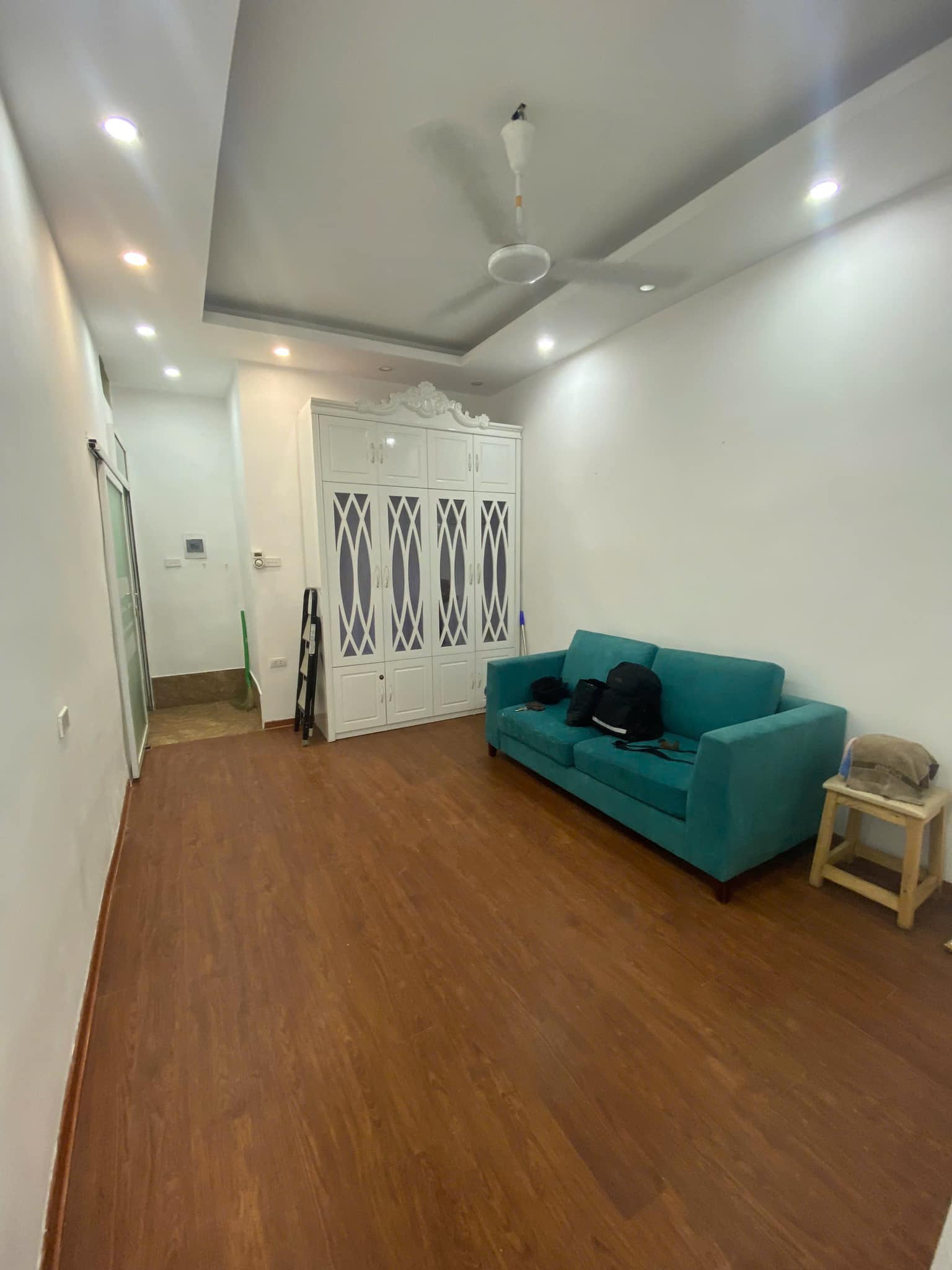 Tập thể phố Thái Hà - Trung Liệt 45m2 Sửa đẹp ở luôn, chỉ 2.35 tỷ