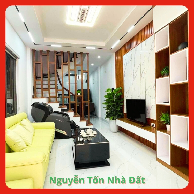 Nhà Hoàn Mỹ Ngõ 168 Phố KIM GIANG, DT 33 m2 x 4 TẦNG x 6,4 Tỷ, LH82.996.8289