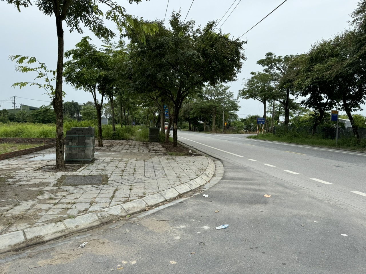 BÁN ĐẤT TÁI ĐỊNH CƯ ĐÔNG NAM CỔ DƯƠNG.TRUNG TÂM HUYỆN ĐÔNG ANH. DIỆN TÍCH 180M2, 100M2, 60M2