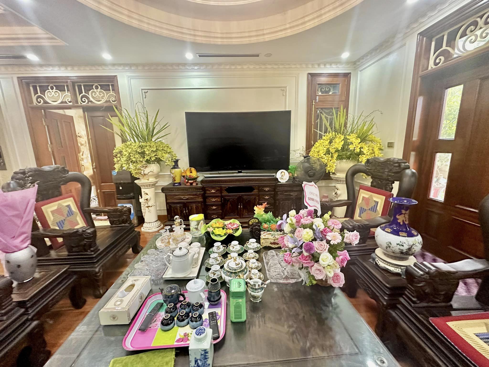 SIÊU PHẨM BIỆT THỰ KĐT MỚI VĂN KHÊ LÔ GÓC, Ô TÔ TRÁNH, DỪNG ĐỖ, 228M2 * 5T * MT 30M * 236TR/M2