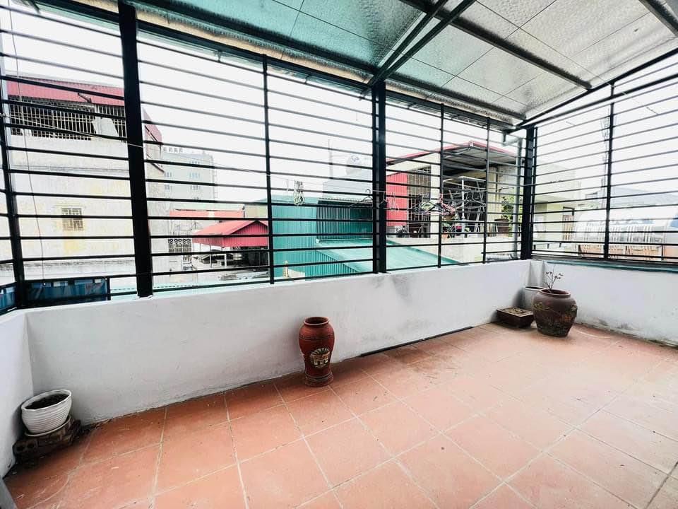 bán nhà 5 tầng phố Nguyễn Khánh Toàn ô tô vào nhà giá 11,5 tỷ