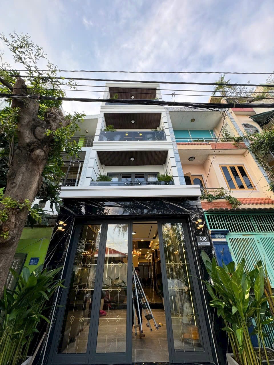 Bán Nhà Mới Đẹp KDC Nam Long Phú Thuận, P.Phú Thuận, Quận 7 - Full Nội Thất - 4m x 20m - Xe Hơi Đậu Trong Nhà.