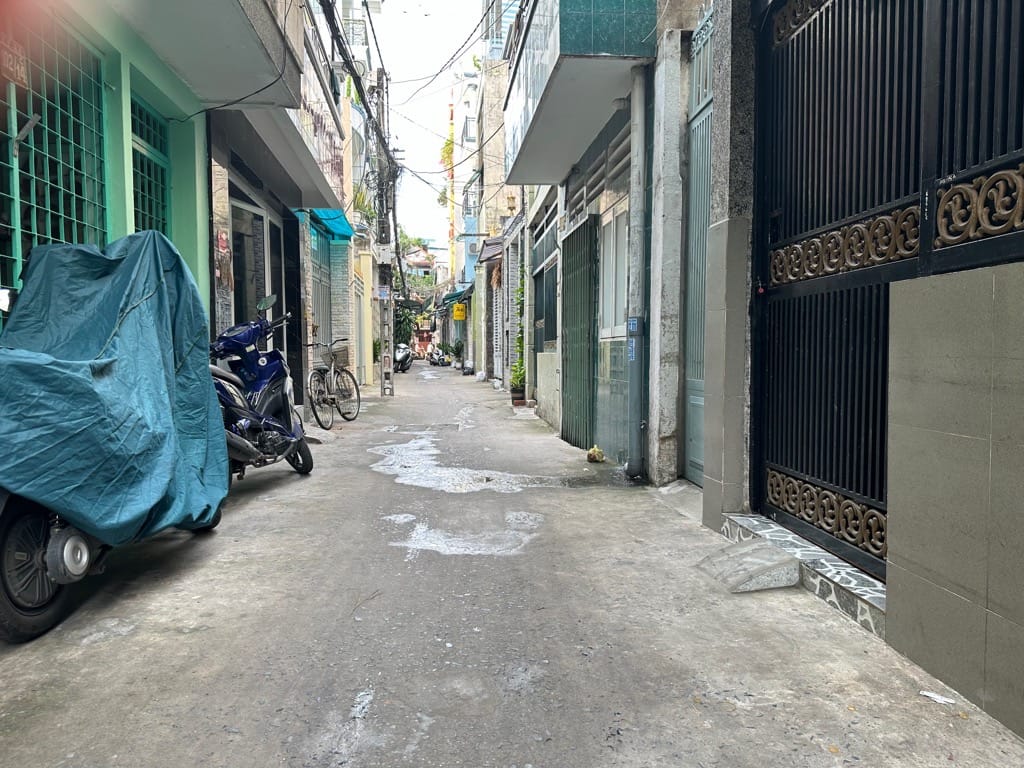 Nhà 4 tầng 4,2x12,5m - Hẻm 3,5m Âu Dương Lân - Phường 3 - Quận 8 - Giá 6 tỷ 700 - thương lượng chính chủ