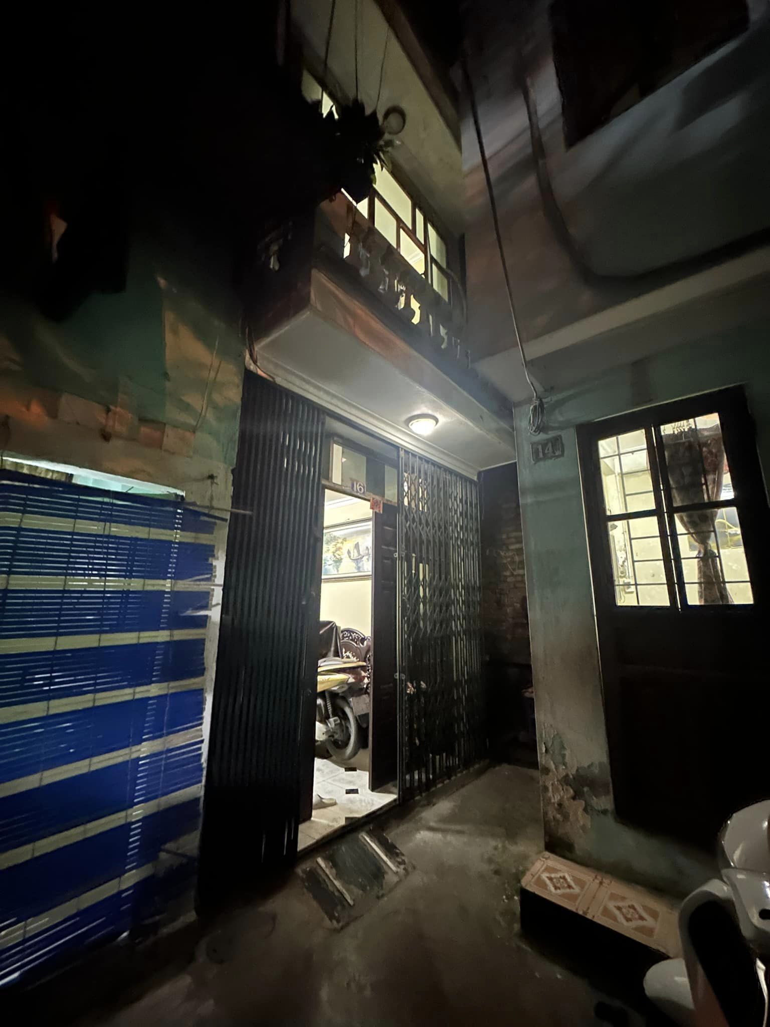 Bán Nhà Đống Đa 28m x 4 Tầng Ngõ Nông Ba Gác Đỗ Cửa 3.65 Tỷ.