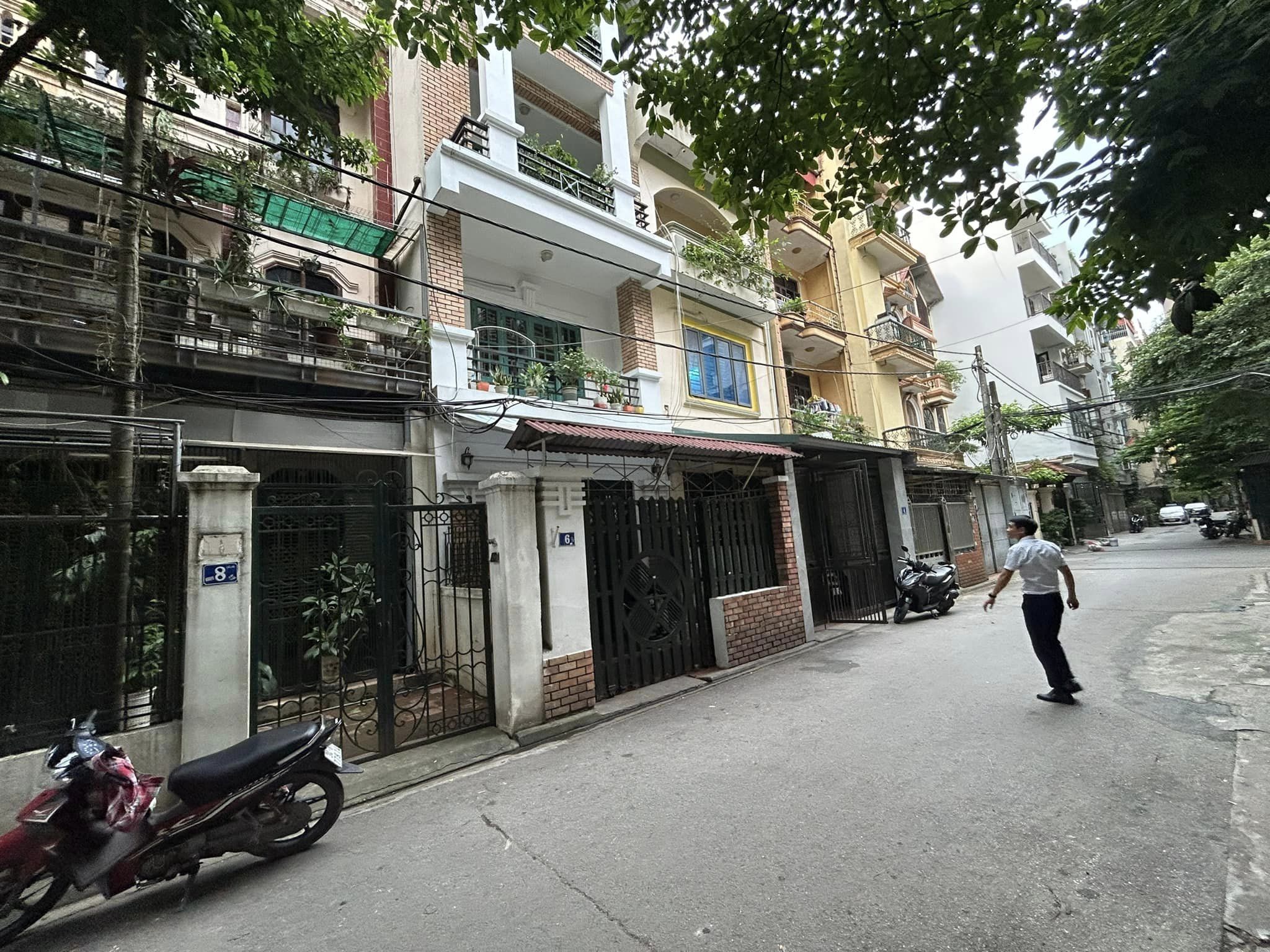 Phân lô giá rẻ Phạm Tuấn Tài, Cầu Giấy 54m x 5T, đường Ôtô qua, gara Ôtô, gần phố chỉ 13.85 tỷ