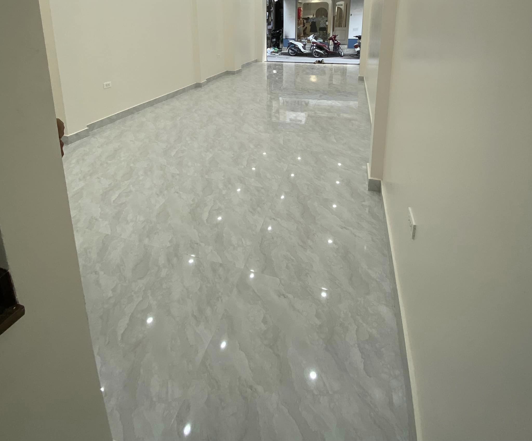 CHO THUÊ MBKD SHOWROOM, SPA PHỐ ĐÔNG CÁC, ĐỐNG ĐA, 1 TẦNG, 70M2, 20 TRIỆU