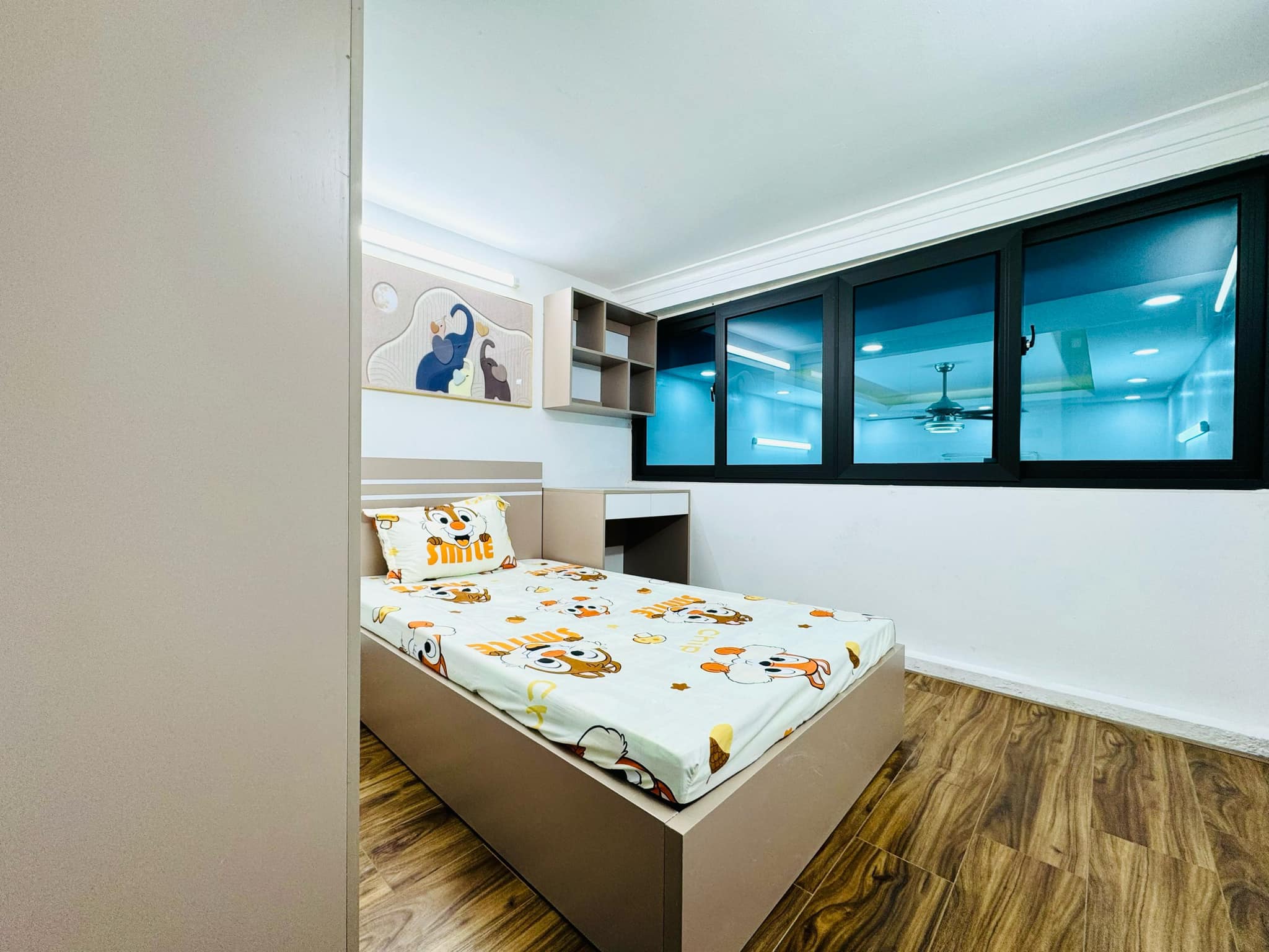 Lô góc, Ô tô 25m, Đẹp lung linh, PHỐ Lương Định Của-0989311985