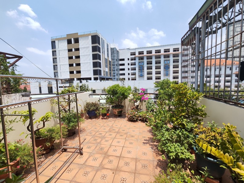 Bán nhà mặt tiền giáp Cao Lỗ 56m2 4 tầng phường 4 quận 8 giá 13,5 tỷ