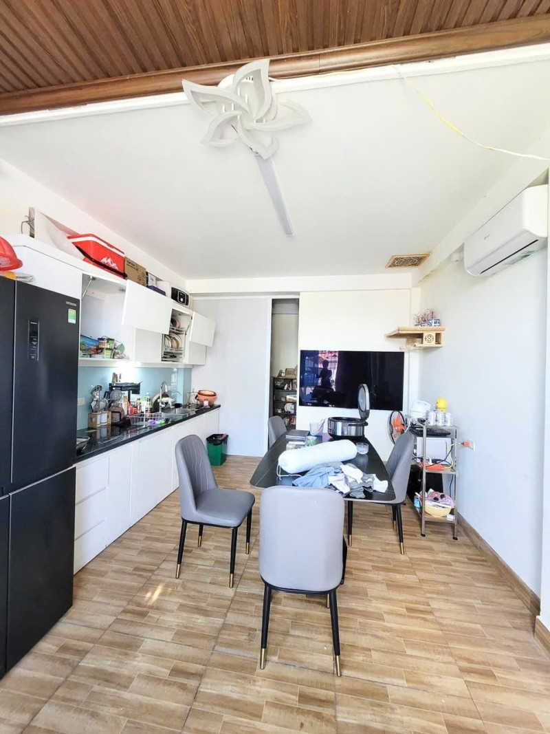 NHÀ ĐẸP HOÀNG HOA THÁM, BA ĐÌNH. 32M2, 6 TẦNG, TM 4M, TM, GIÁ 6.5 TỶ