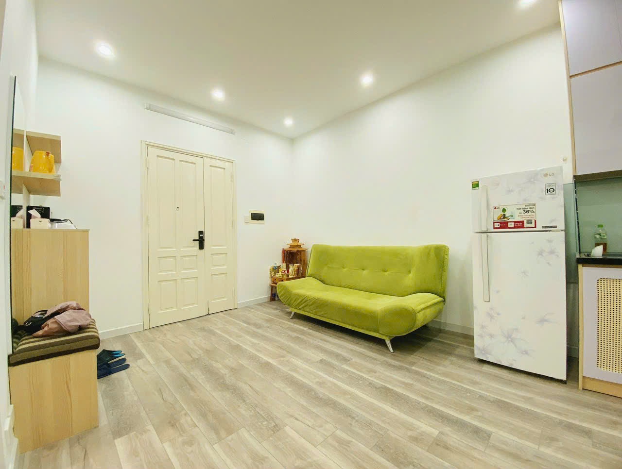 CẦN BÁN CĂN HỘ 49m2 tại toà chung cư 39C Hai Bà Trưng. : 0975.997.166