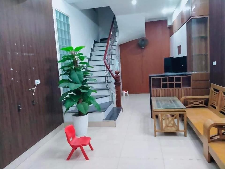 Duy nhất, chỉ hơn 5 tỷ sở hữu ngay căn nhà 33m2*5t, ngõ thông, Yên Xá, Thanh Trì