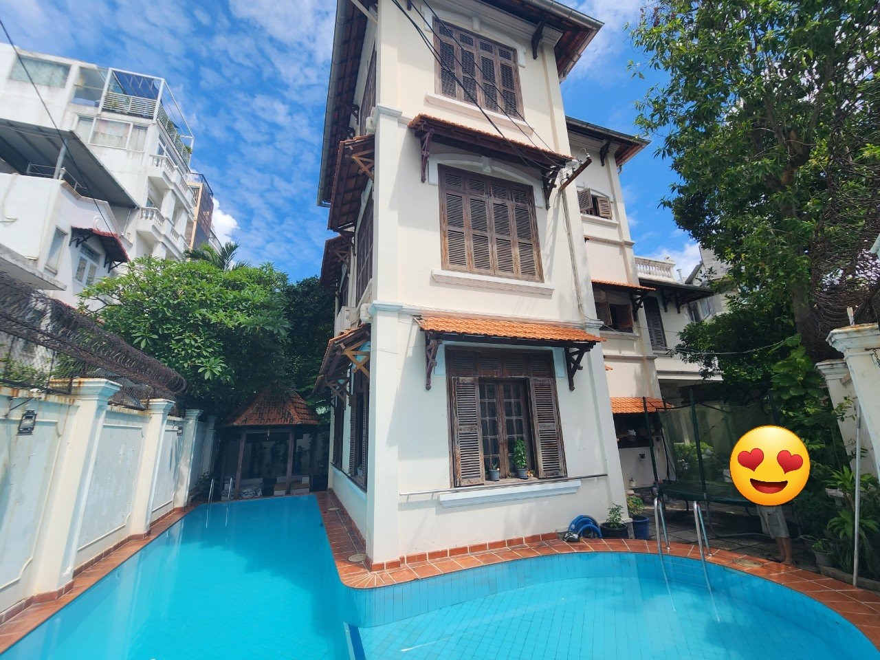 GIẢM 26 TỶ BÁN GẤP ĐI MỸ BIỆT THỰ 26X20, 3 TẦNG TRẦN QUỐC THẢO, VÕ THỊ SÁU QUẬN 3 NHỈNH 1XX TỶ TL