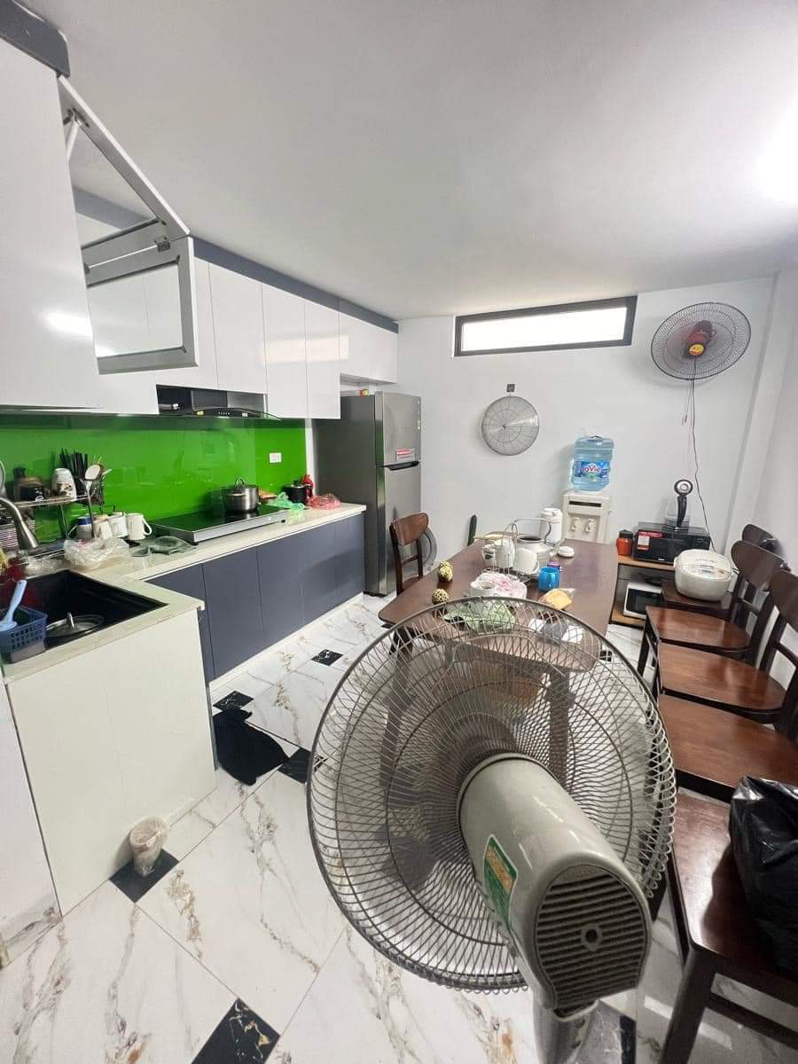 NHÀ DƯƠNG VĂN BÉ 36M. 5TẦNG. MT 3.4m. 6.8 TỶ. ĐANG CẦN BÁN. BÀ TRƯNG.