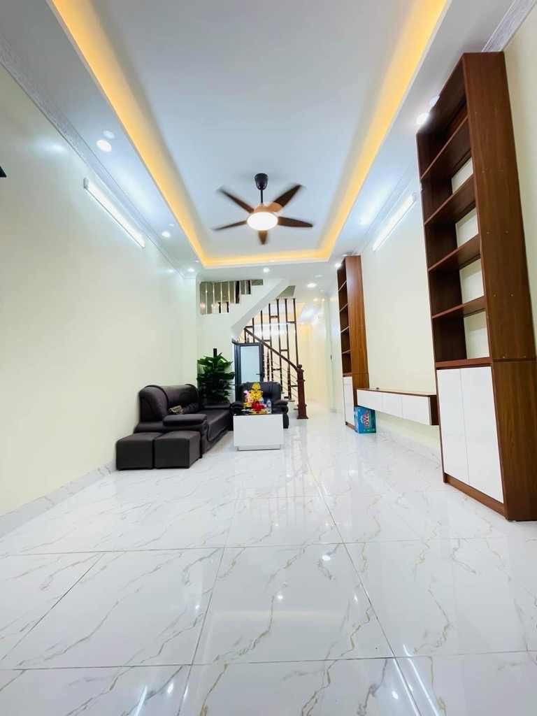 Bán nhà Xuân Phương, Từ Liêm 38m2 4T ngõ rộng , sổ nở hậu giá 4,7 tỷ .LH 0966412886