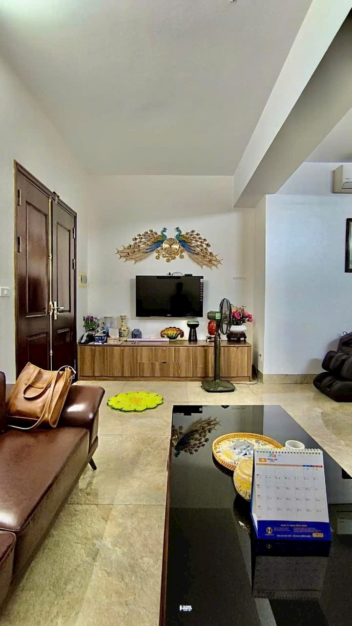 BÁN CĂN HỘ CHUNG CƯ TÒA A1 NGUYỄN CƠ THẠCH- NAM TỪ LIÊM. DT: 97M, TẦNG 3, GIÁ 5,1 TỶ.