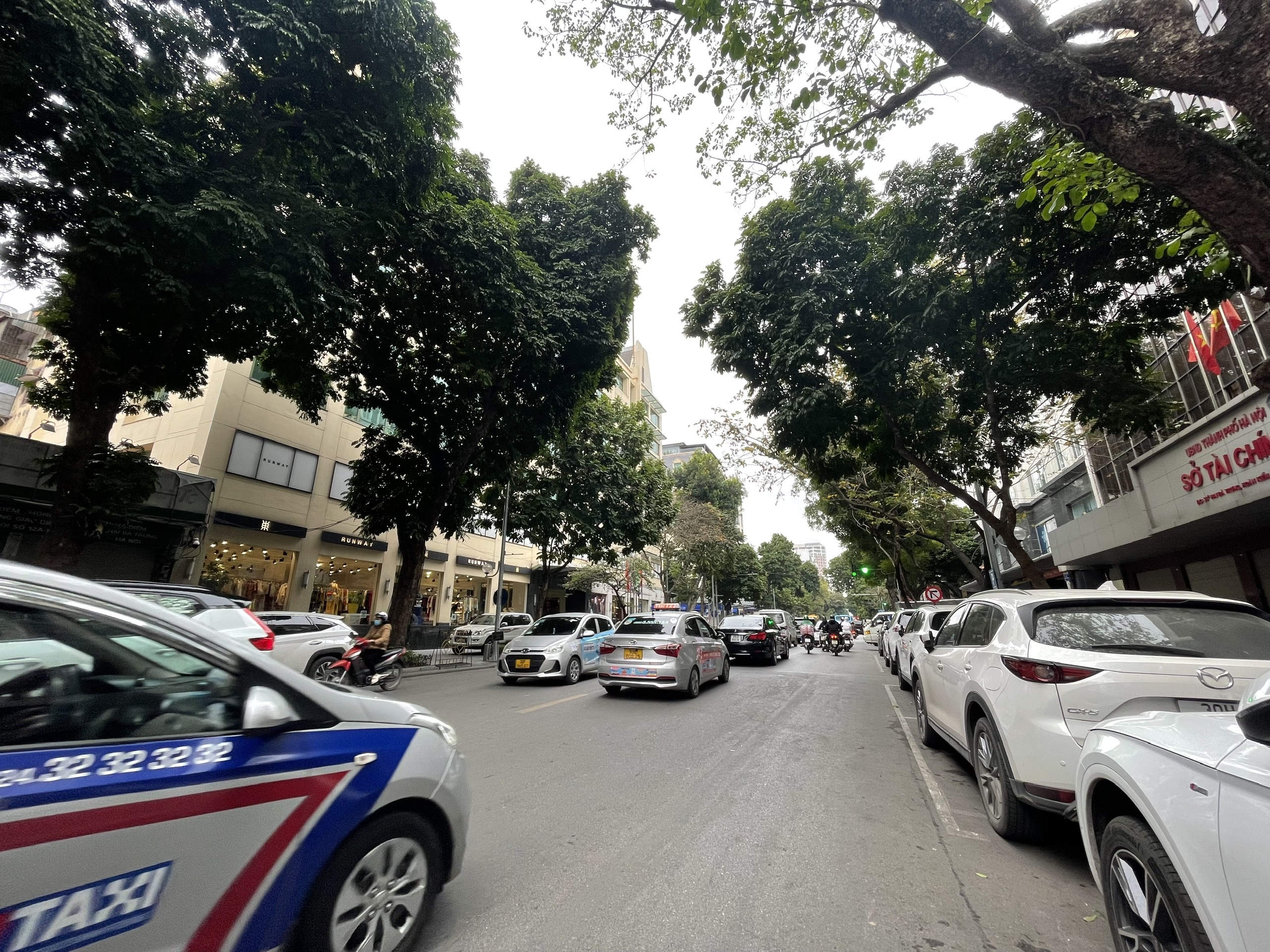 (HIẾM) Bán nhà kinh doanh mặt phố Hai Bà Trưng - Hoàn Kiếm, 64m2 x 7 tầng thang máy, 32 tỷ