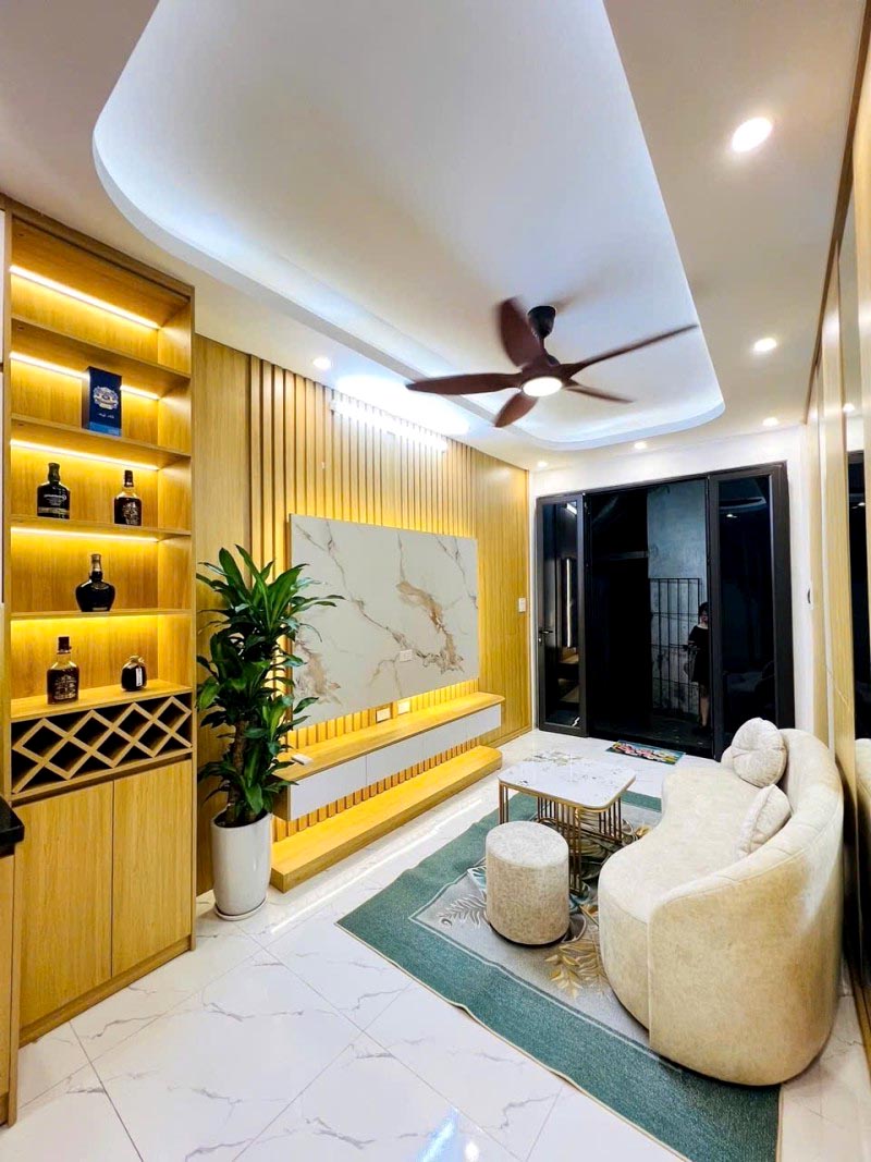 QUAN NHÂN - THANH XUÂN- NỞ HẬU -NHÀ Ở NGAY-AN SINH ĐỈNH- GẦN CHỢ - HƠN 4 TỶ